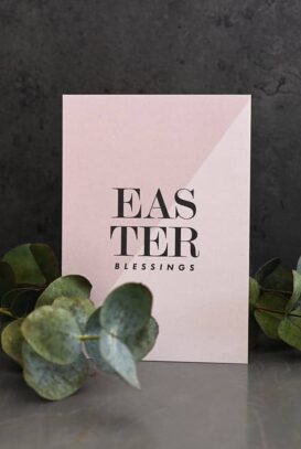 Matt vykort: Easter Blessings