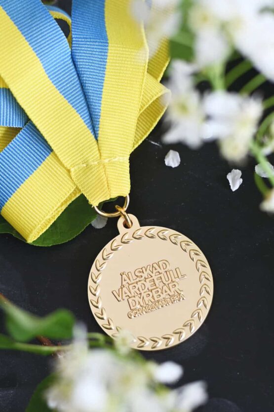 Medalj: Älskad, värdefull, dyrbar och allmänt bra