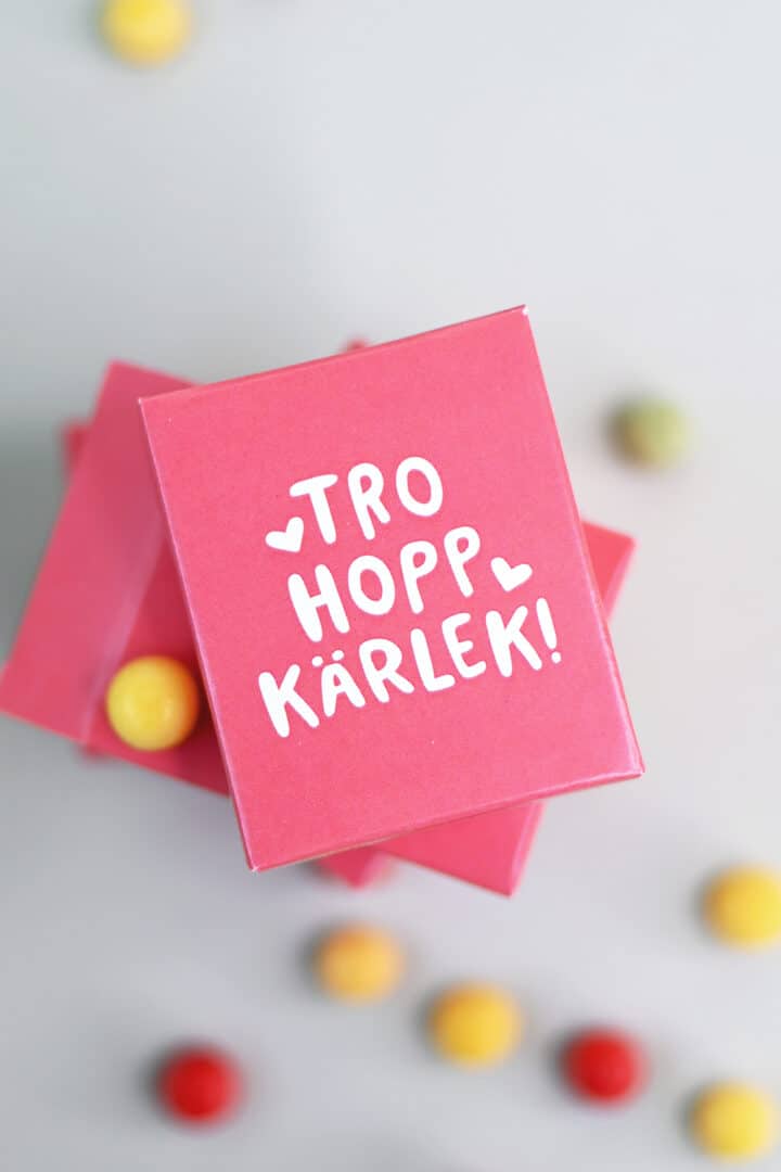 Tablettask: Tro, hopp, kärlek