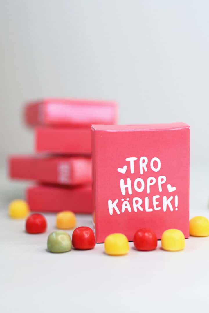 Tablettask: Tro, hopp, kärlek